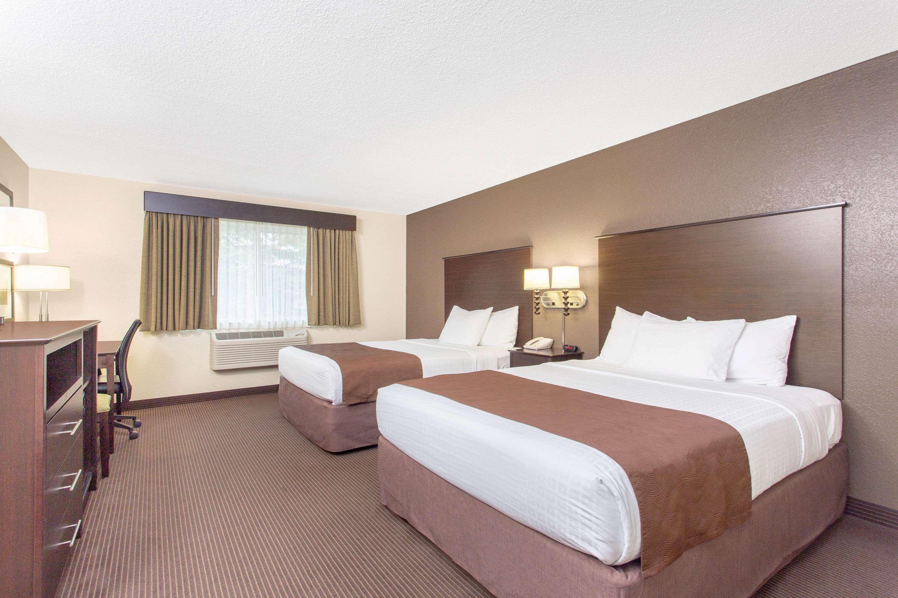 Americinn By Wyndham Rhinelander Esterno foto